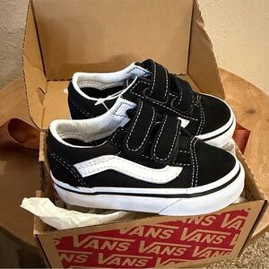 Vans Old Skool V Black Shoes